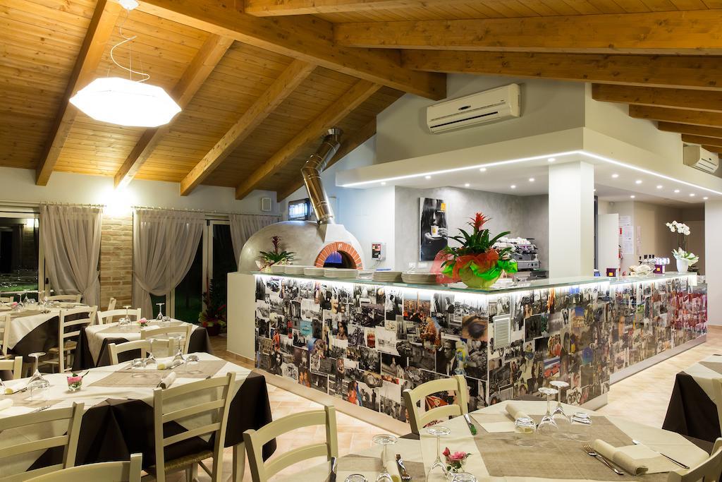 Locanda Borgognina Lucrezia Ngoại thất bức ảnh